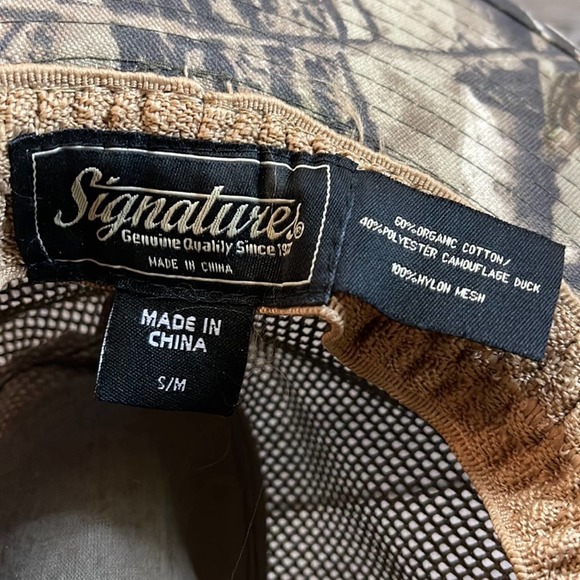 Signatures Camo and mesh Hat Men’s Size S/M - Picture 7 of 7